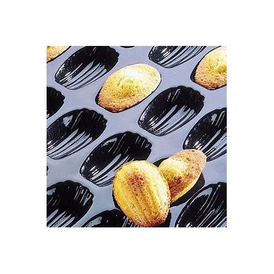 Plaque FLEXIPAN 20 grandes Madeleines 8 x 4.5 cm