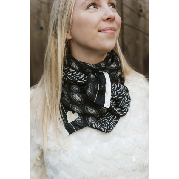 Shanna Foulard Minisha Jaipur.