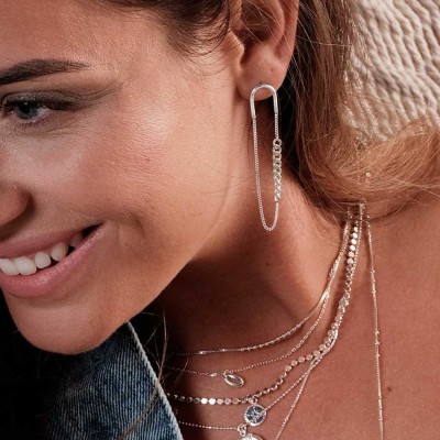 DORIANE Boucles d'oreilles. DORIANE Boucles d'oreilles.