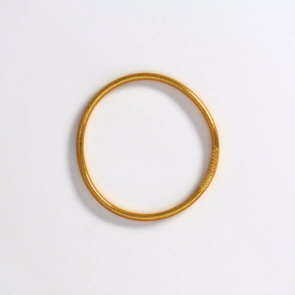 MAISON IZEL Bracelet Jonc Bouddhiste Fin Gold.