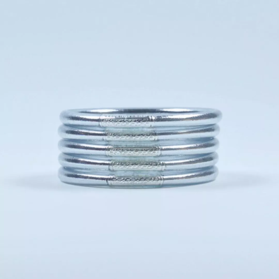 MAISON IZEL Bracelet Jonc Bouddhiste Mantras Silver. MAISON IZEL Bracelet Jonc Bouddhiste Mantras Silver.
