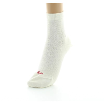 PERRIN – Socquettes Femme en Soie Naturelle - Ecru